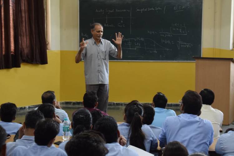 Guest lecture was organised by the department of Electronics and Communication  