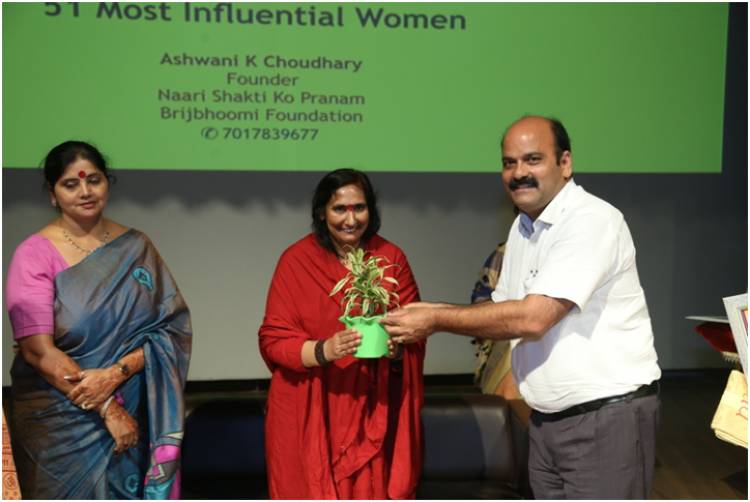 Women honored in HCST for their outstanding contribution to society