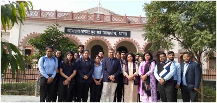 Students of HIMCS celebrated CONSTITUTION DAY- 2019